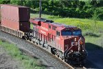 Eastbound intermodal comes around the curve